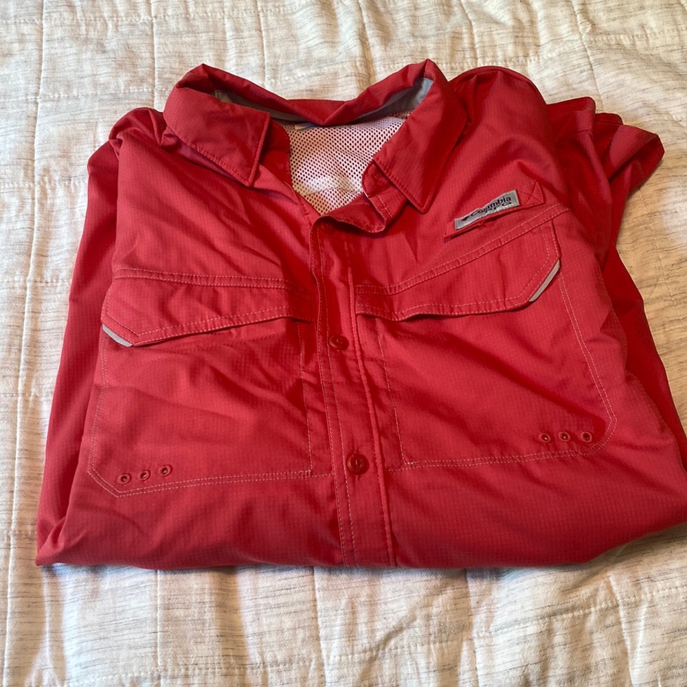 Columbia PFG long sleeve button up with Omni-shade